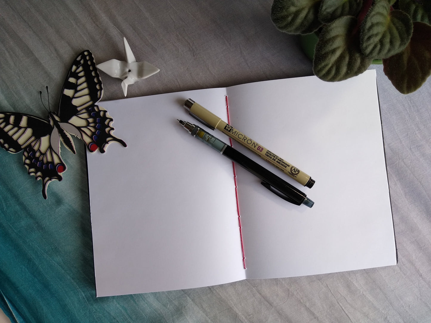 Red Lacquered Yuzen Journal