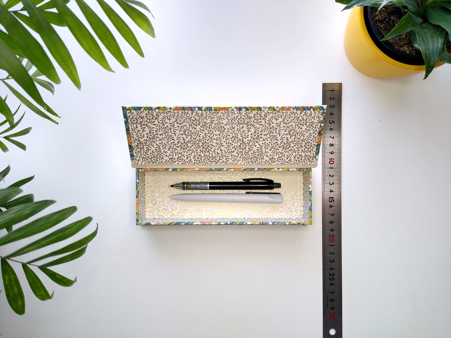 Flower Waterfall Pencil Box