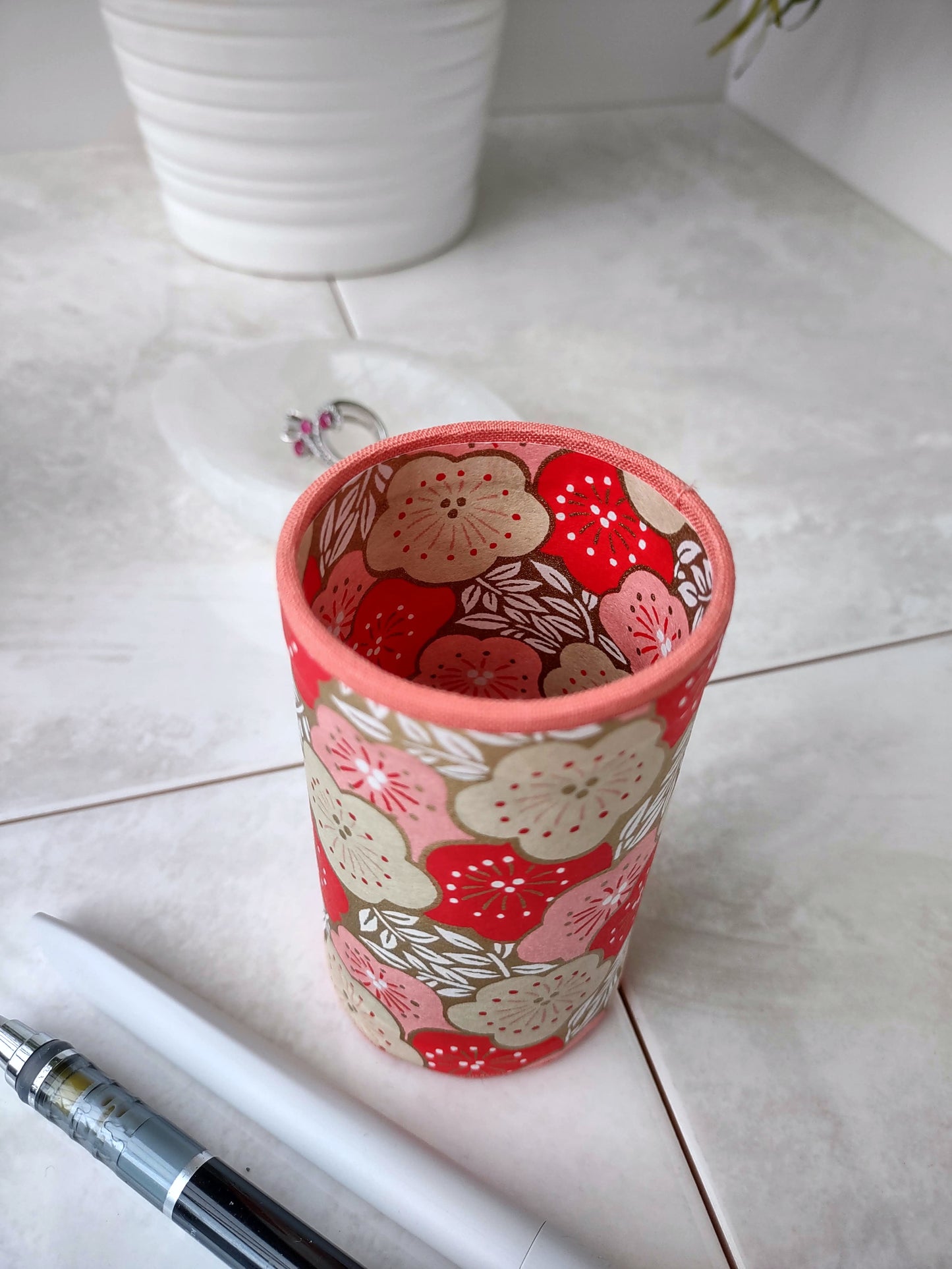 Red and Pink Floral Pencil Cup